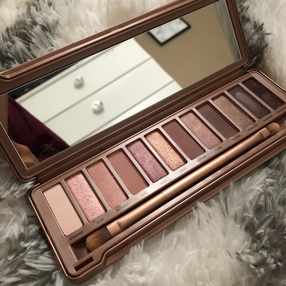 Makeup eye pallets - Picture 4 of 6